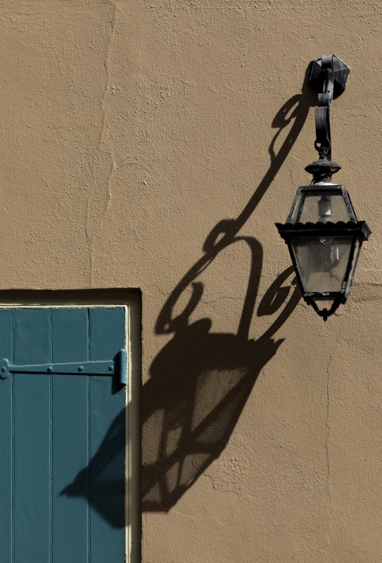 Exterior Light Repair in Littleton, CO